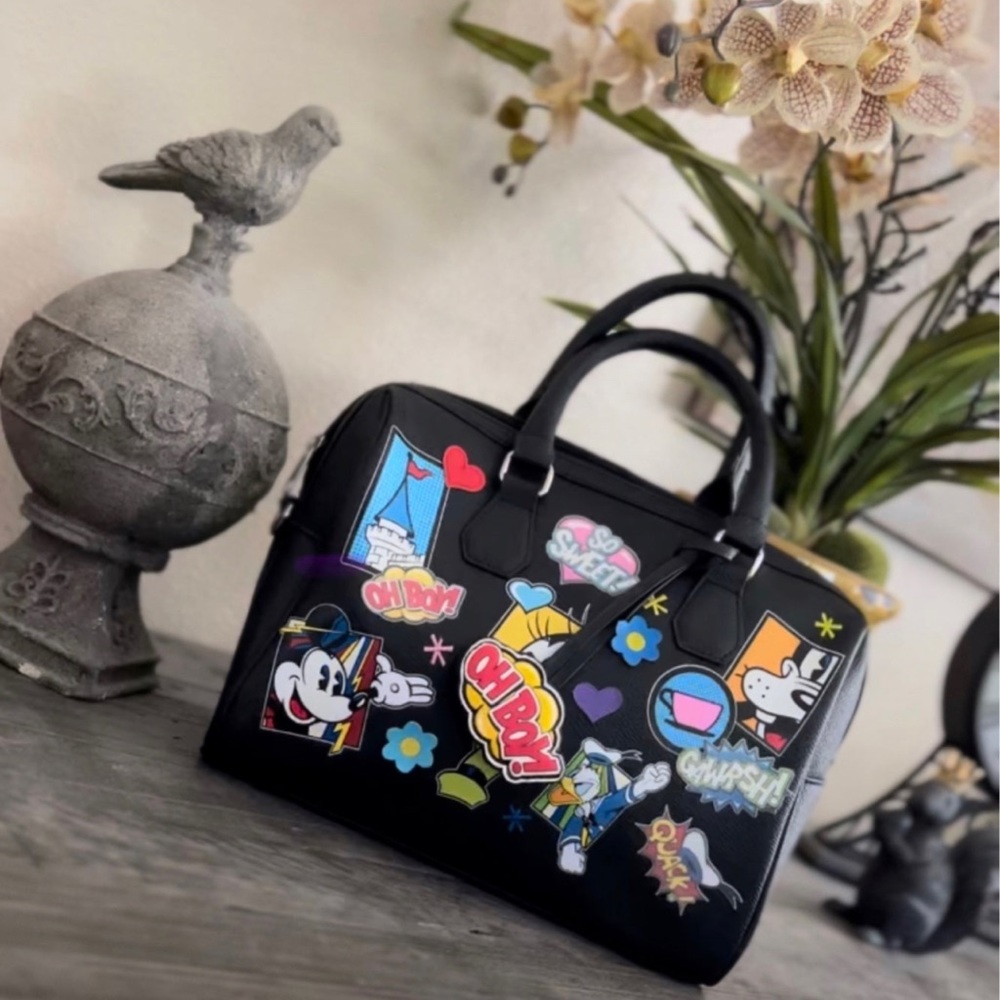 Disney Duffle Bag - Picture 5 of 9